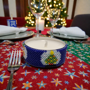 Teelichtumrandung Xmas 1 mit Weihnachtsbaum Motiv in Peyote-Technik 15/0